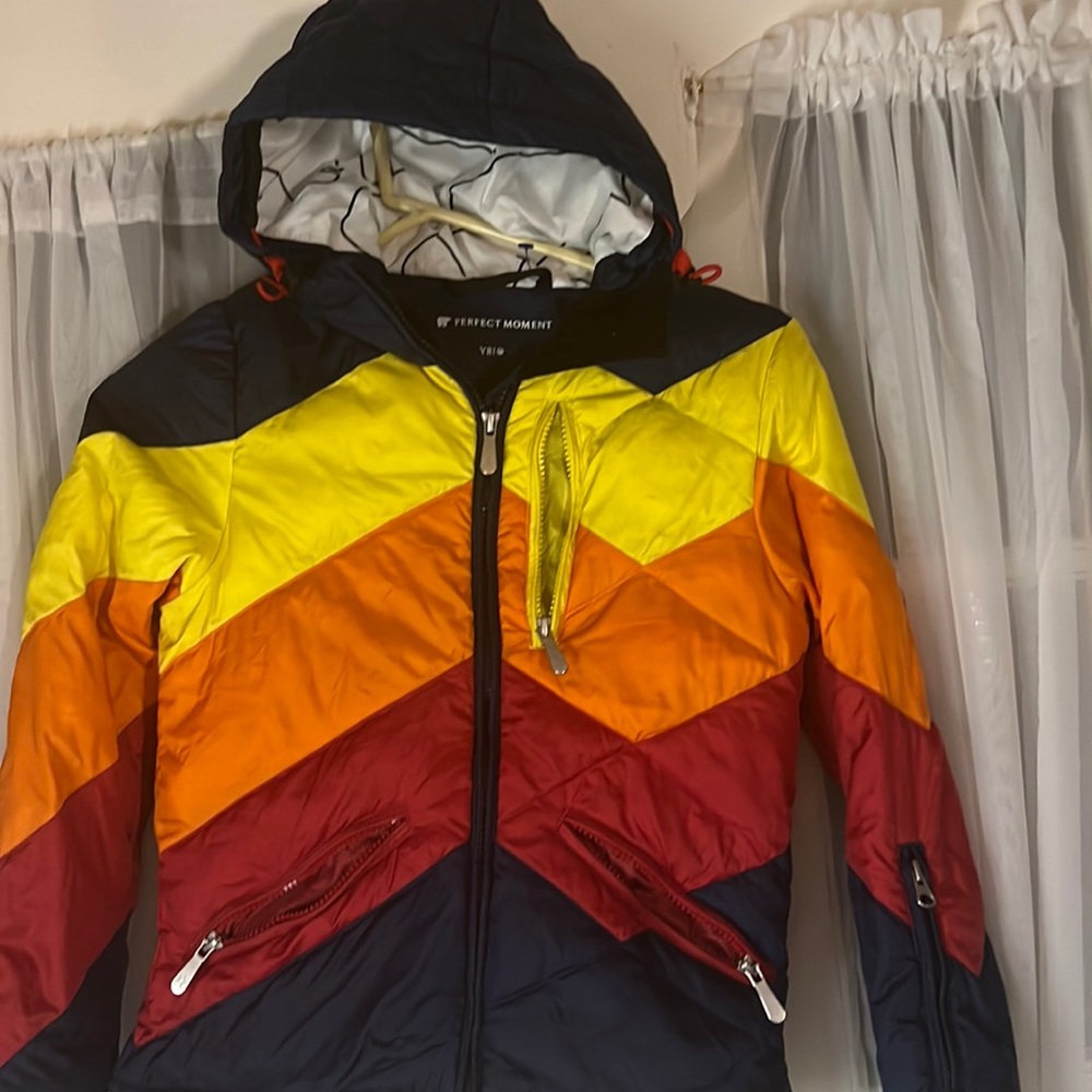 Perfect Moment Superday Puffer Down Ski Jacket Kid’s Size 8 Multicolor